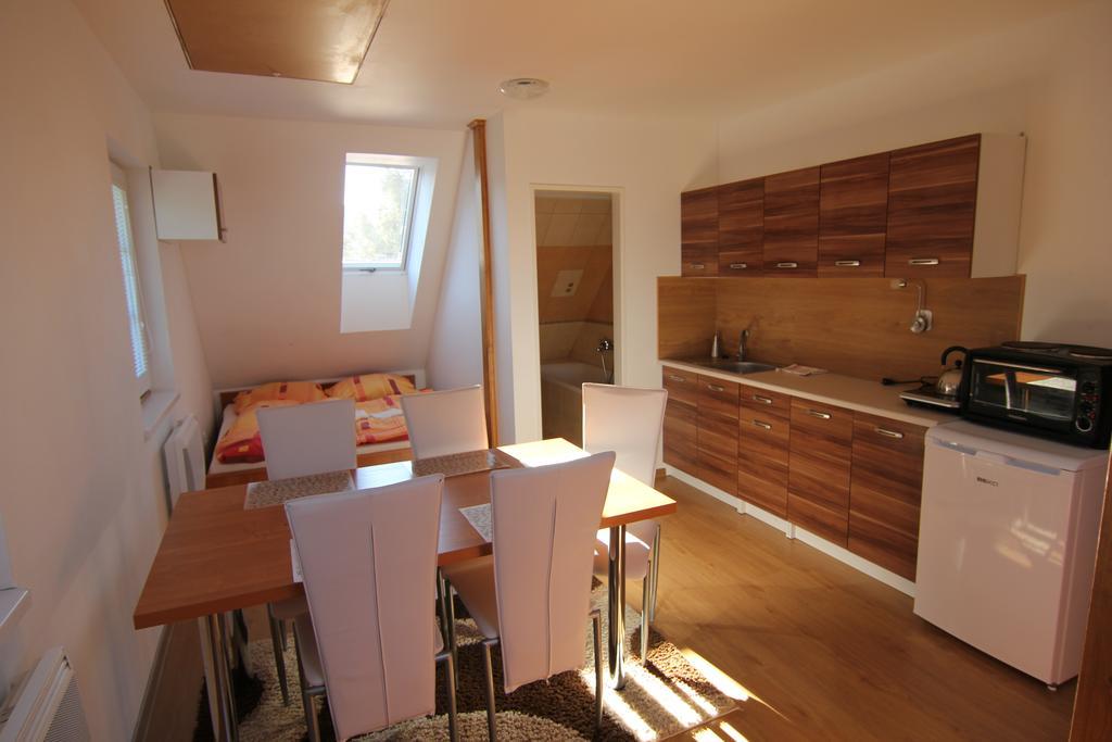 Apartment Ostružná Стая снимка